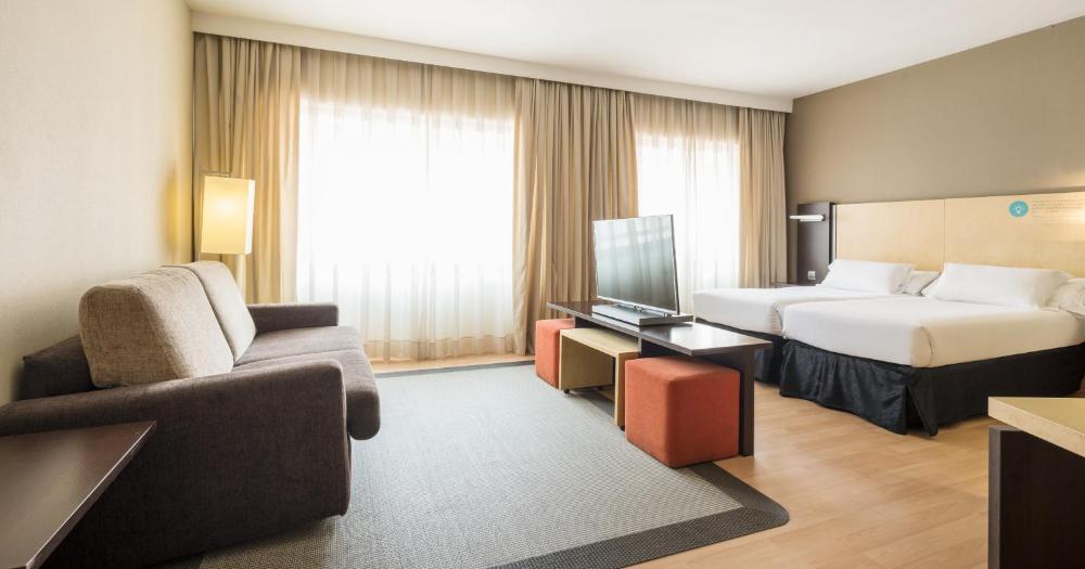 Premium Double Room interior